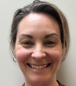 Lisa Massage therapist